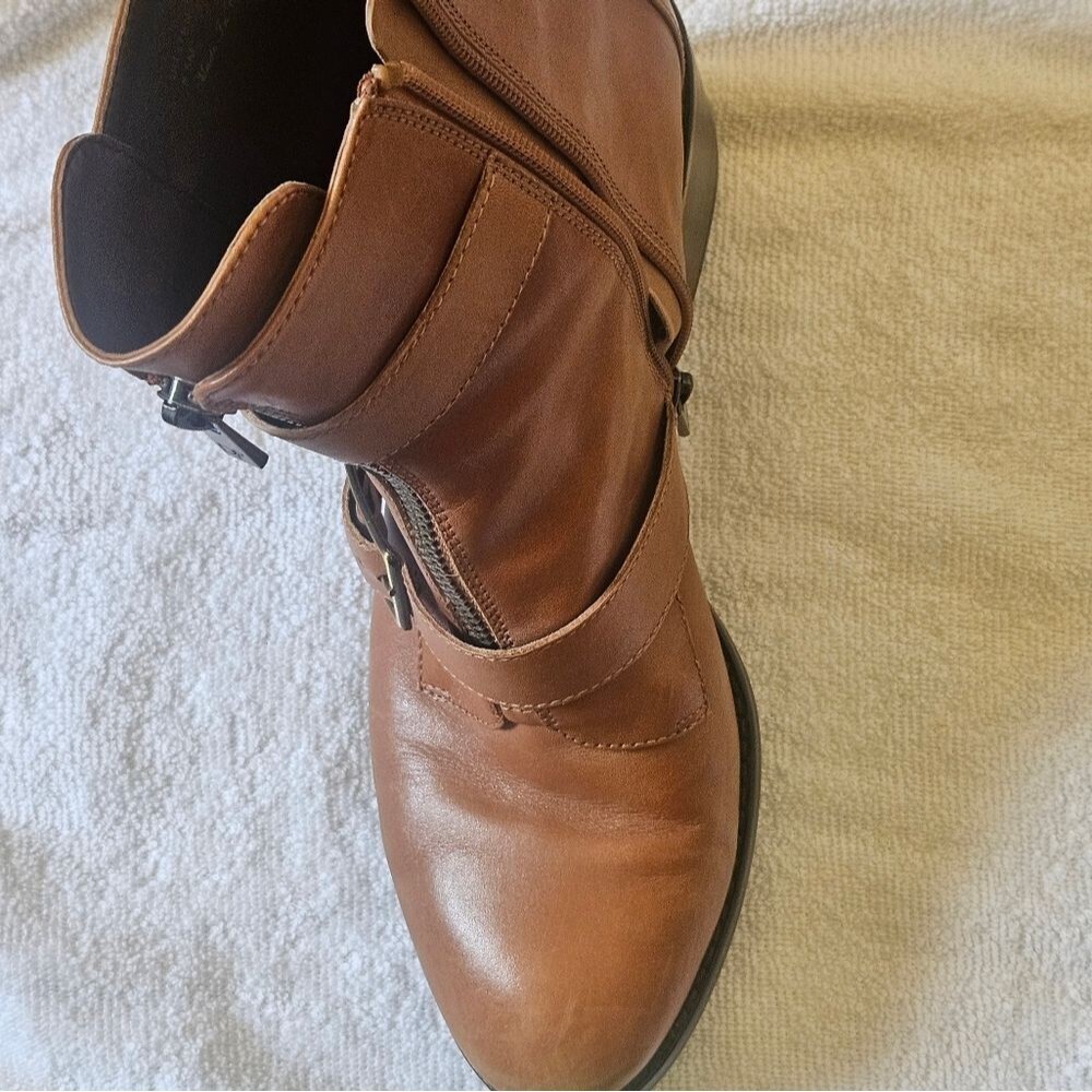 Donald Pliner Dustin Boots - Picture 11 of 16